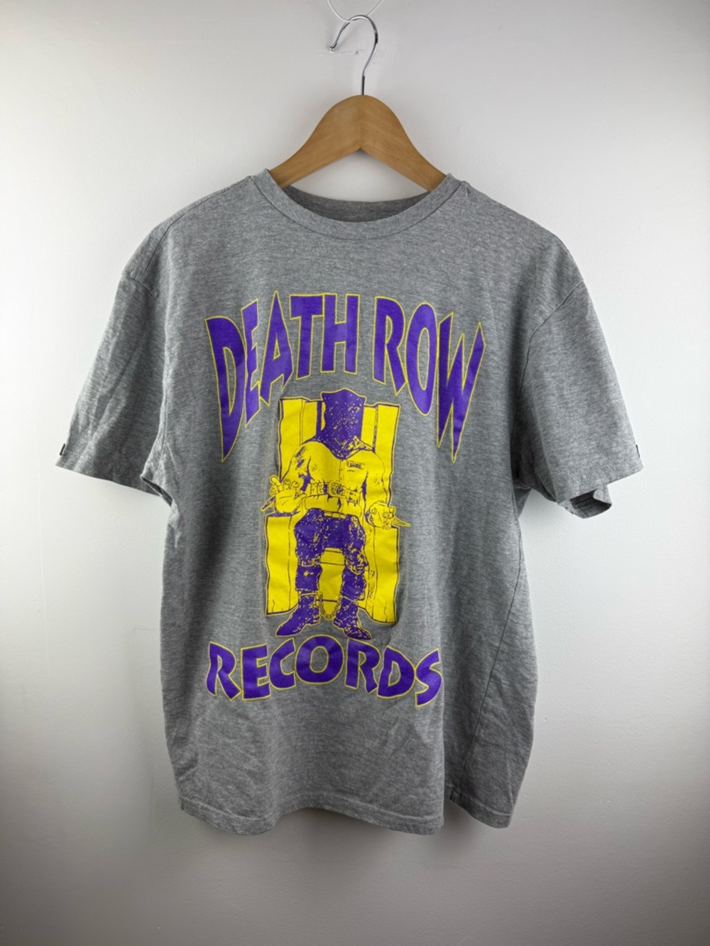 Crooks Castles Death Row Records Electric Chair Graphic Tee Grey Purple M